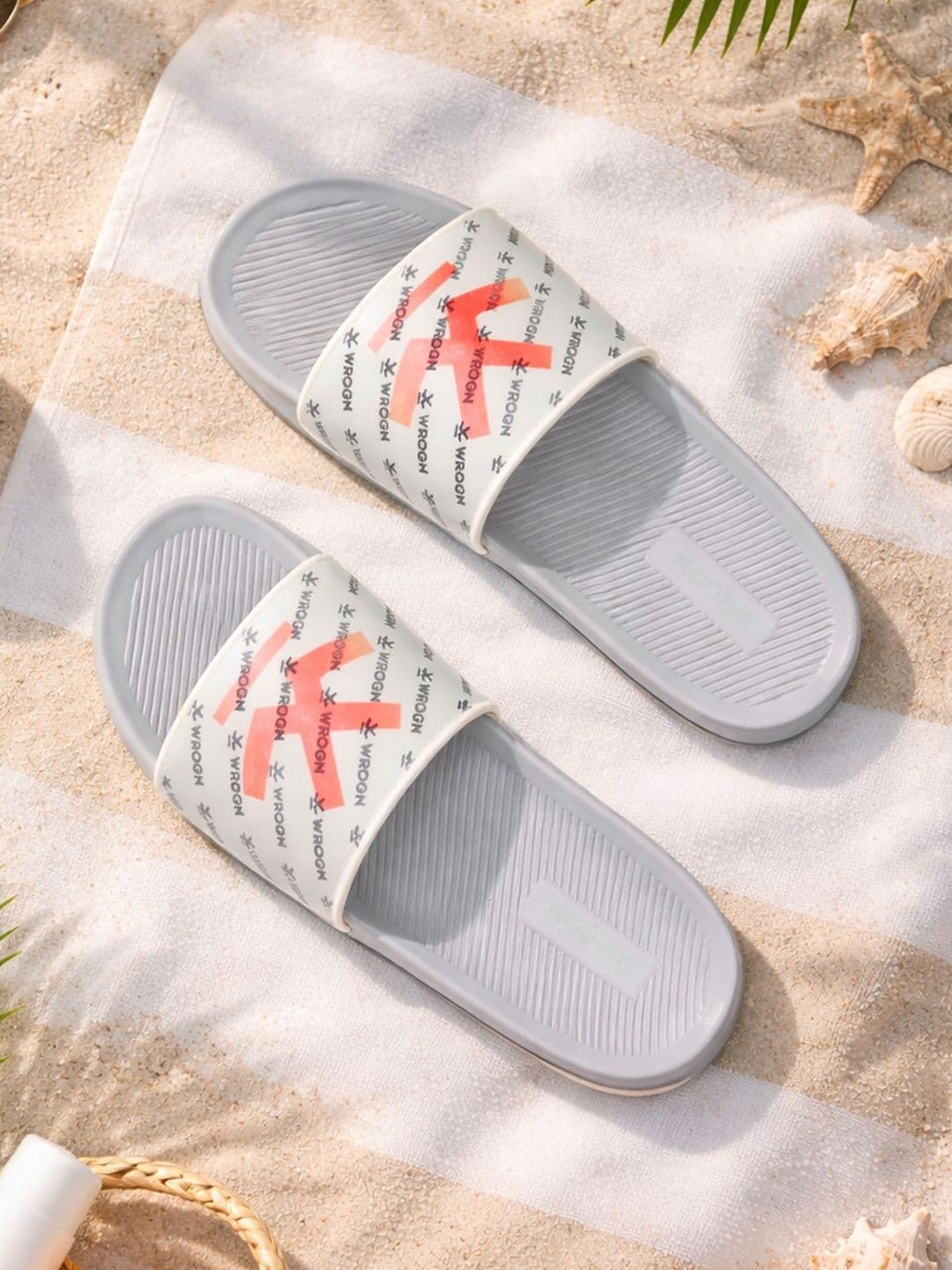 WROGN Men Printed Sliders - view 1