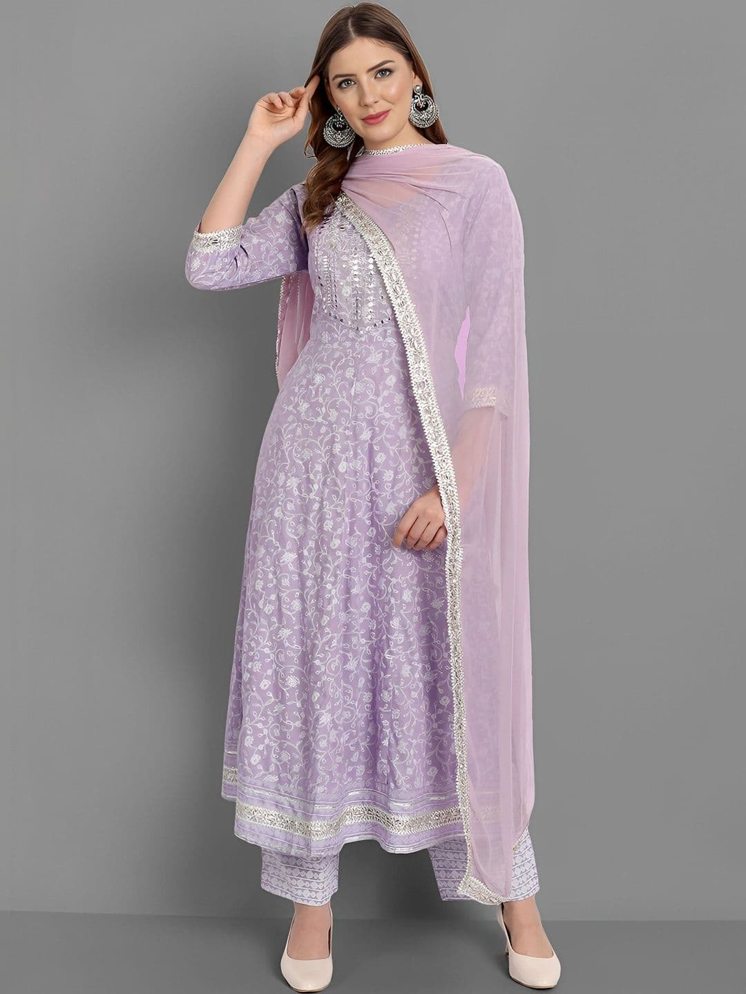 Vastranikhar Women Ethnic Motifs Printed Regular Gotta Patti Kurta with Trousers & With Dupatta - view 1