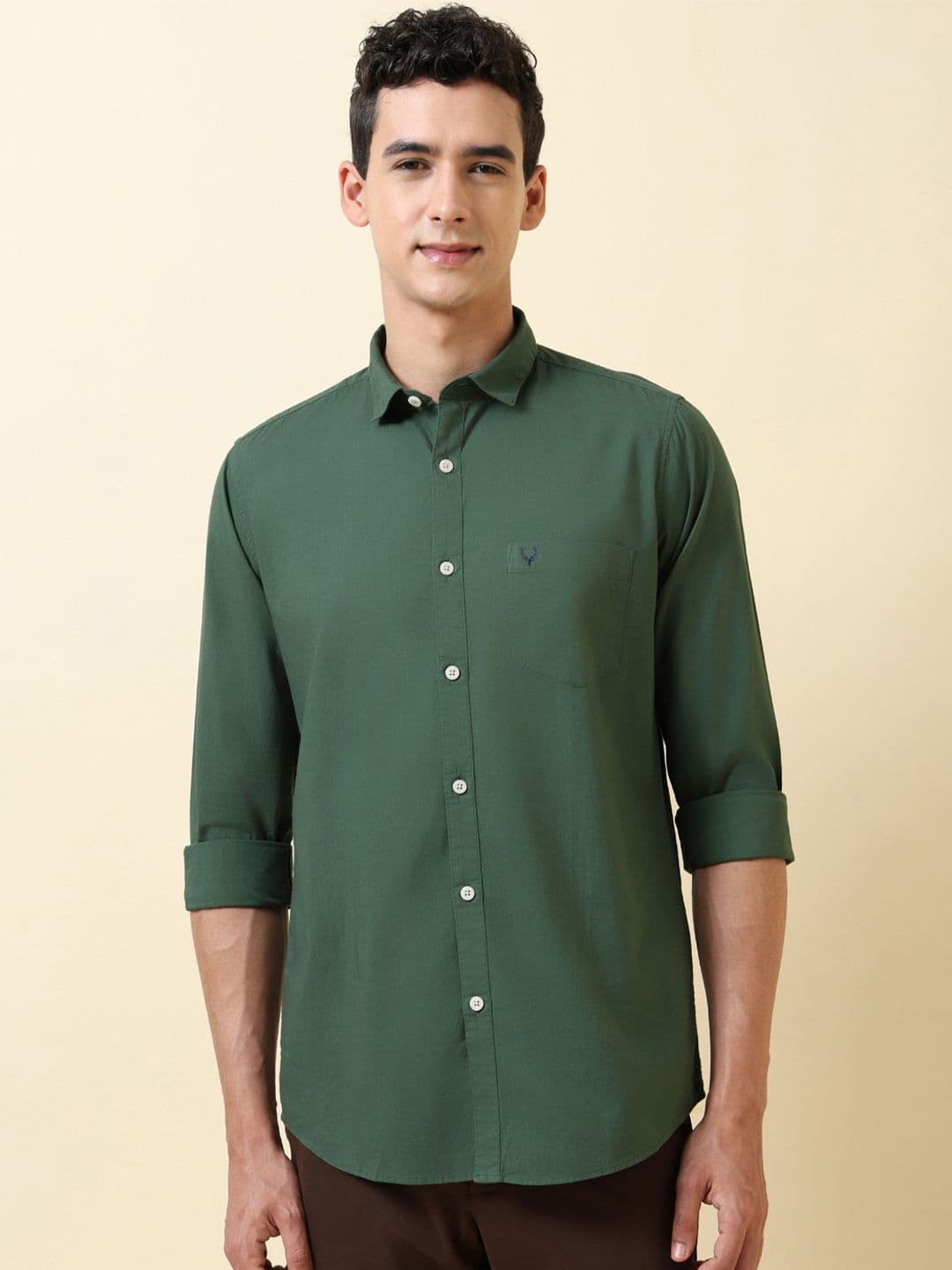 Allen Solly Men Green Regular Fit Solid Casual Shirt - view 1