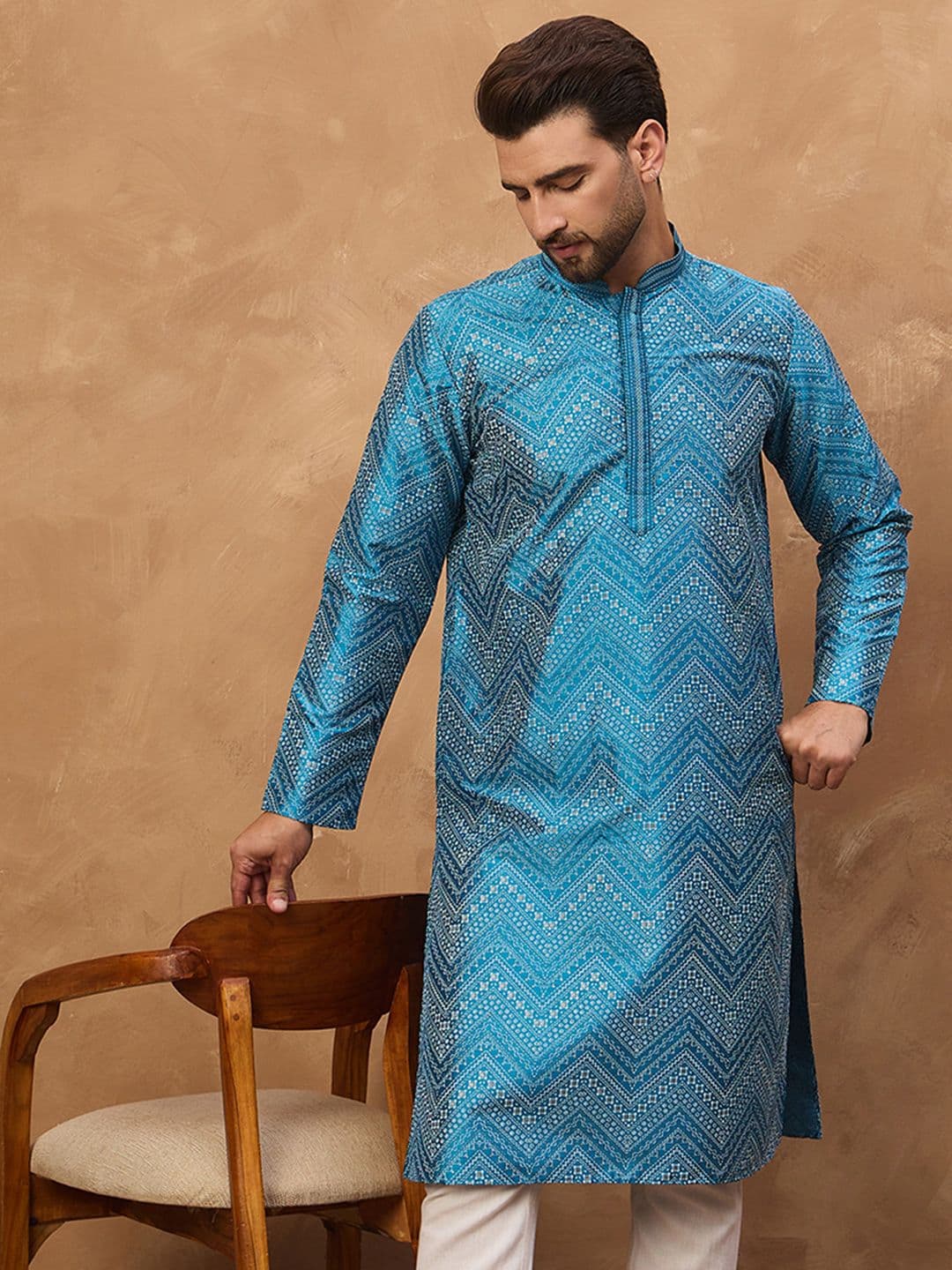 House of Pataudi Printed Mandarin Collar Straight Kurtas - view 1