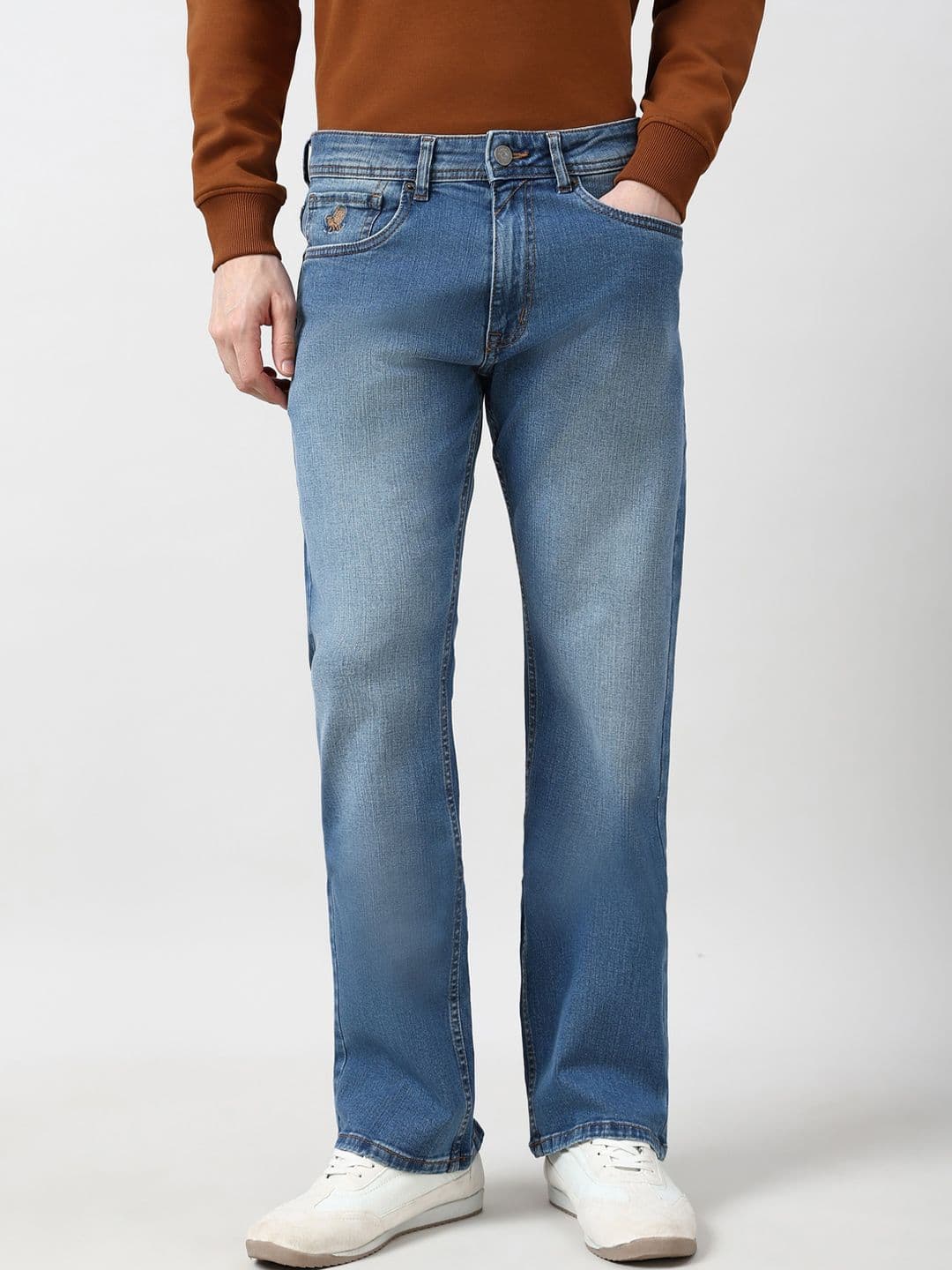 Peter England Casuals Men Regular Fit Mid-Rise Heavy Fade Jeans - view 1
