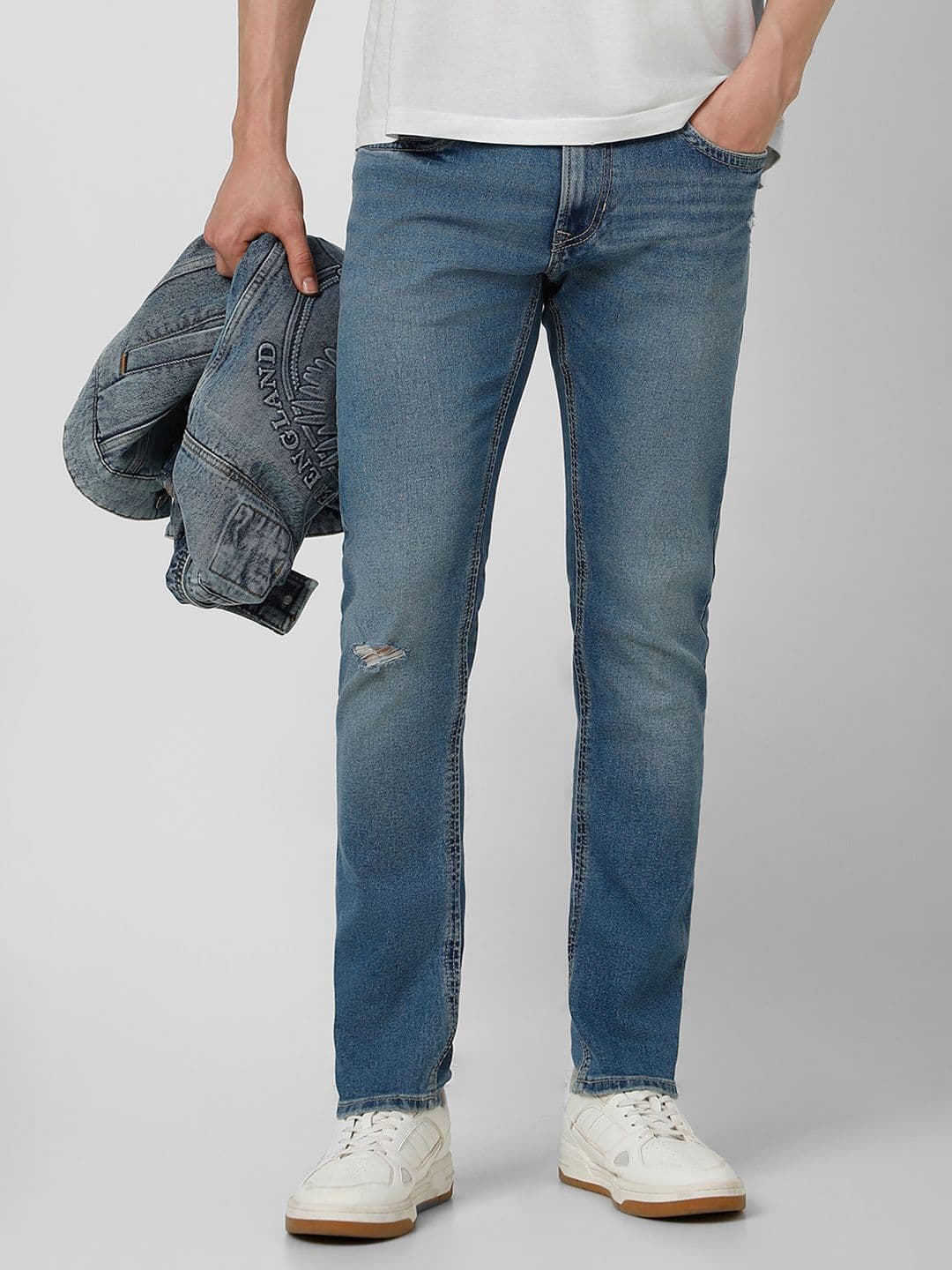 Peter England Casuals Men Slim Fit Clean Look Stretchable Jeans - view 1