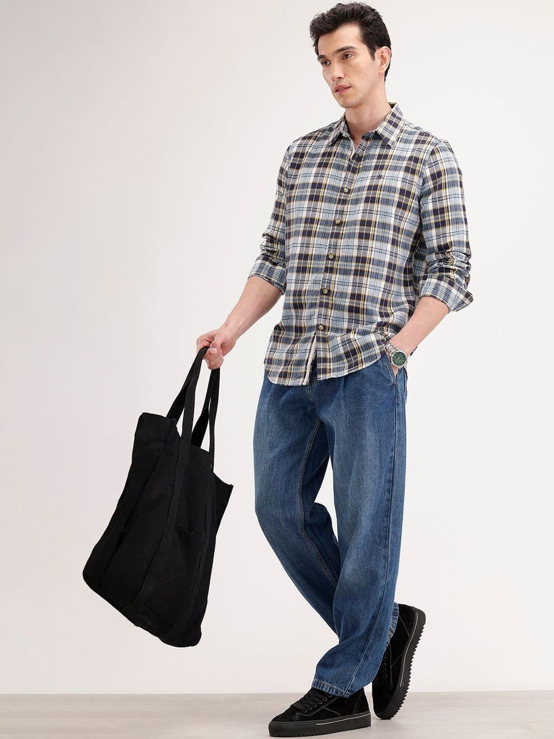 WROGN Men Slim Fit Checked Casual Shirt - view 1