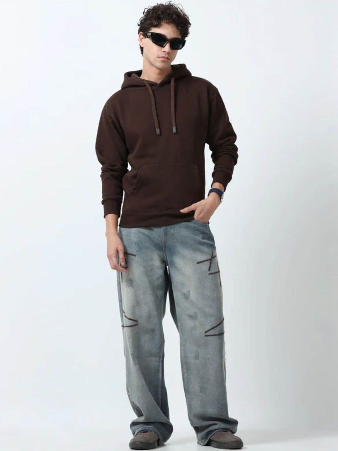 GENZILOOKS Men Comfort Relaxed Fit Mid-Rise Mildly Distressed Light Fade Stretchable Jeans - view 1