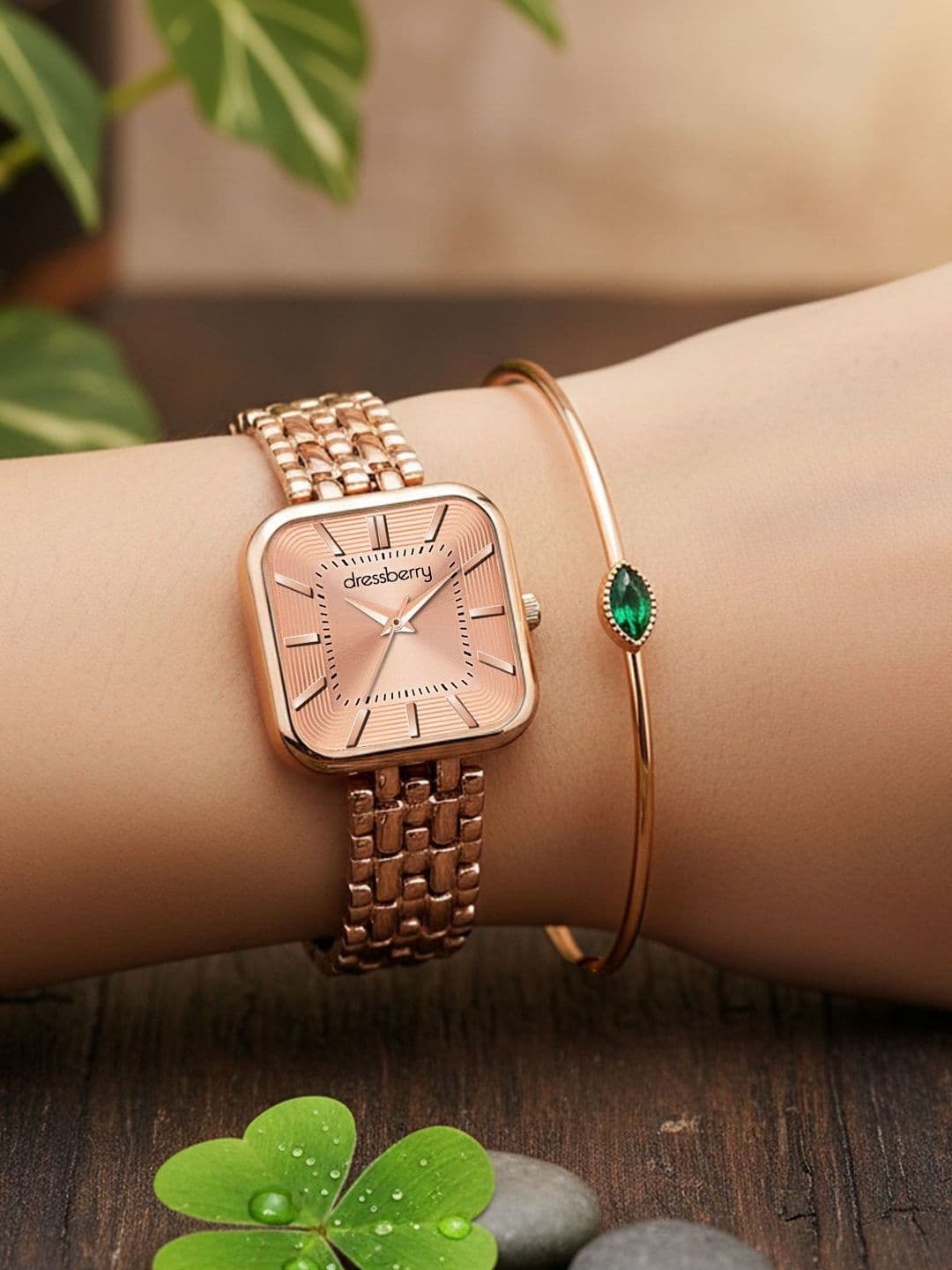 DressBerry Women Dial & Bracelet Style Straps Analogue Watch DBWJSet26-41 - view 1