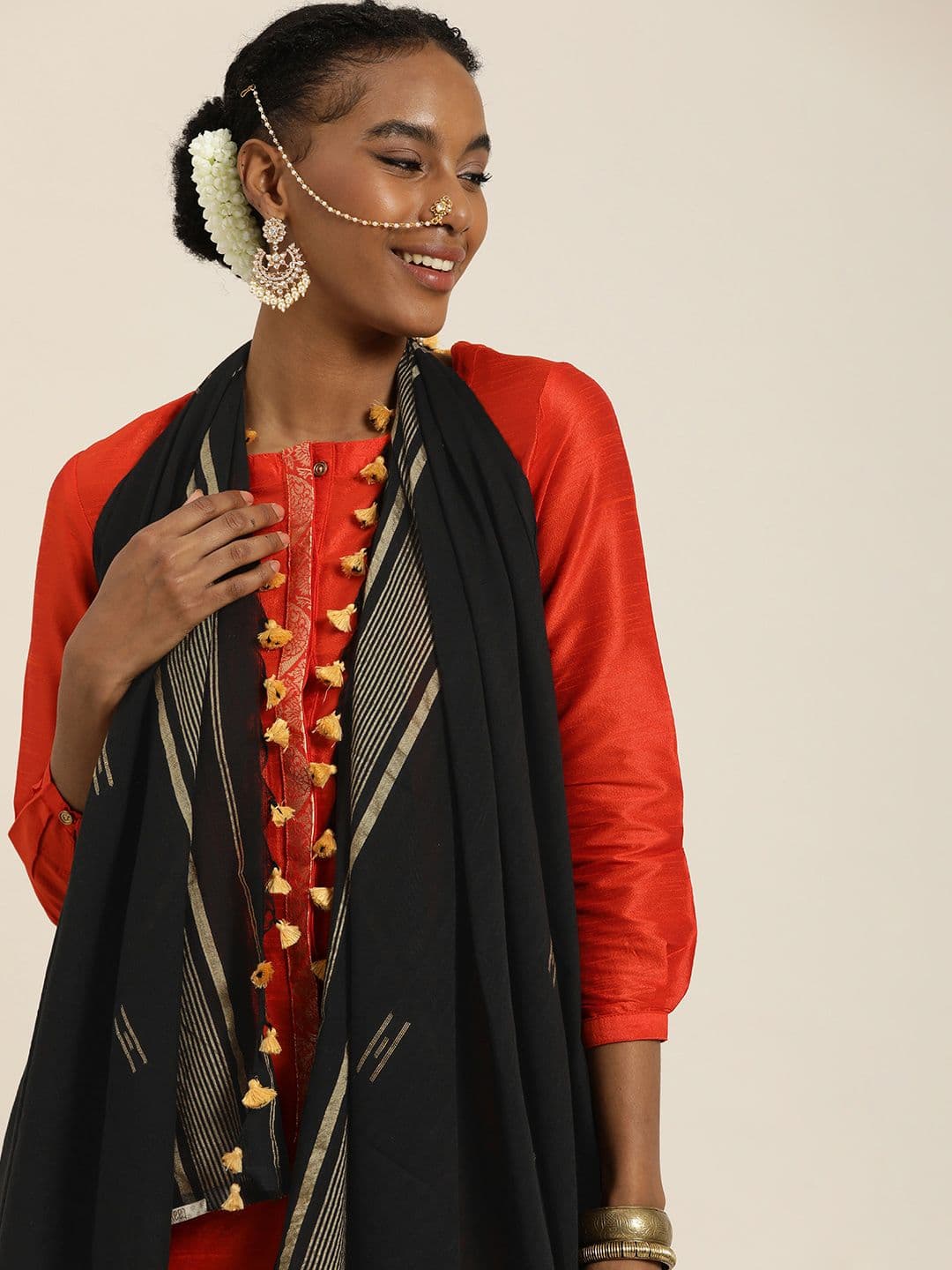 Taavi Women Woven Design Dupatta - view 1