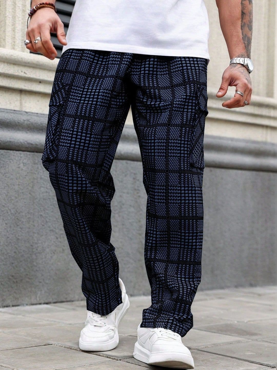 TAGDO FASHION Men Checked Loose Fit Easy Wash Trousers - view 1
