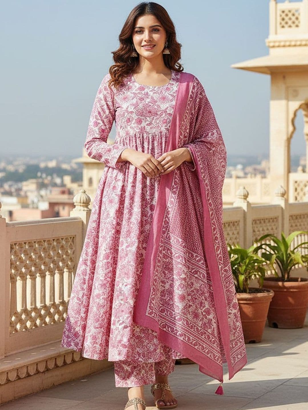 ARADHNA Women Floral Printed Regular Kurta with Trousers & With Dupatta - view 1