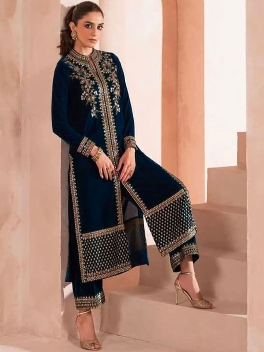 WAZIX Clothing Women Ethnic Motifs Embroidered Regular Velvet Kurta with Trousers - view 1