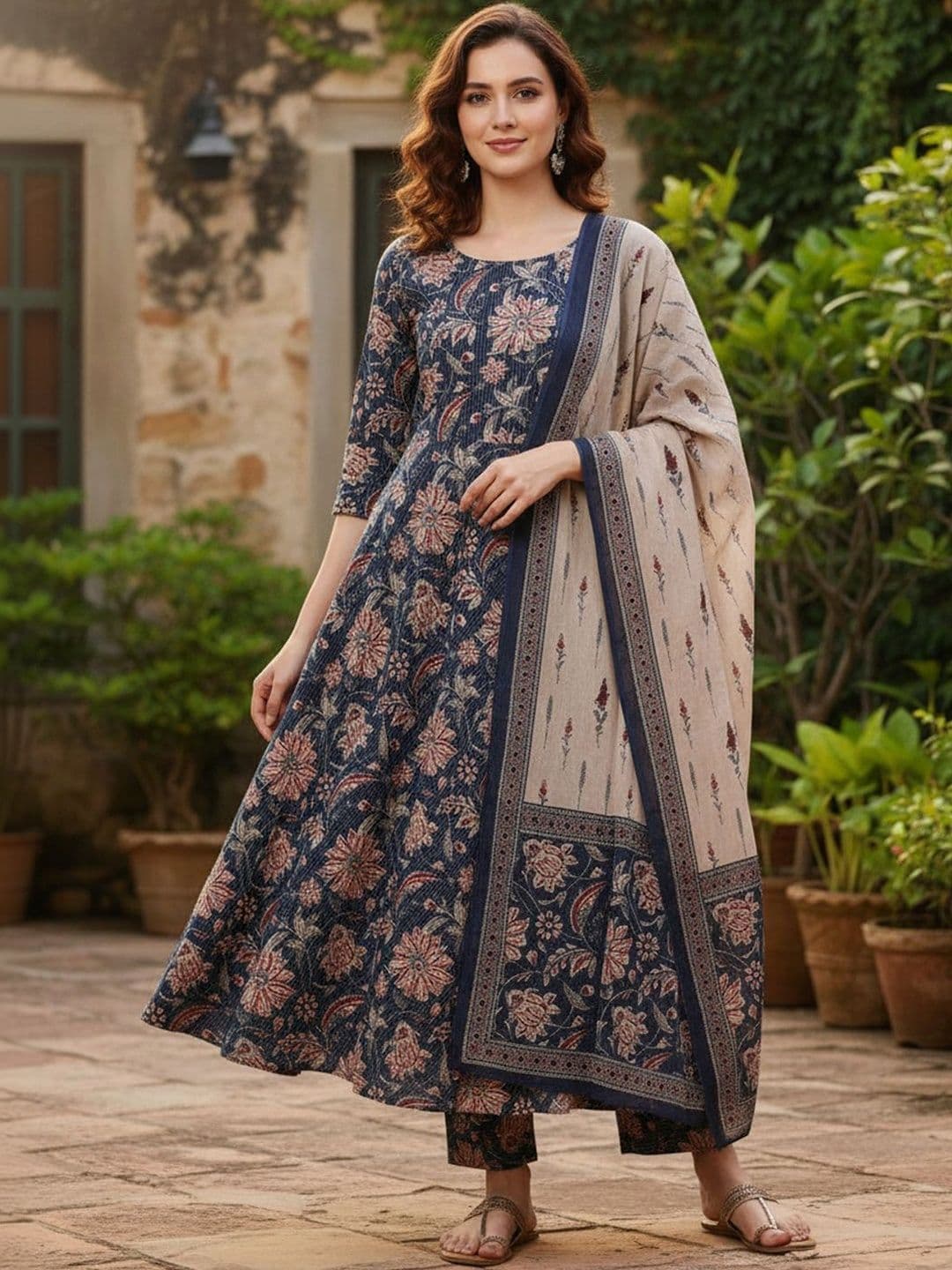 ARADHNA Women Floral Printed Regular Kurta with Trousers & With Dupatta - view 1