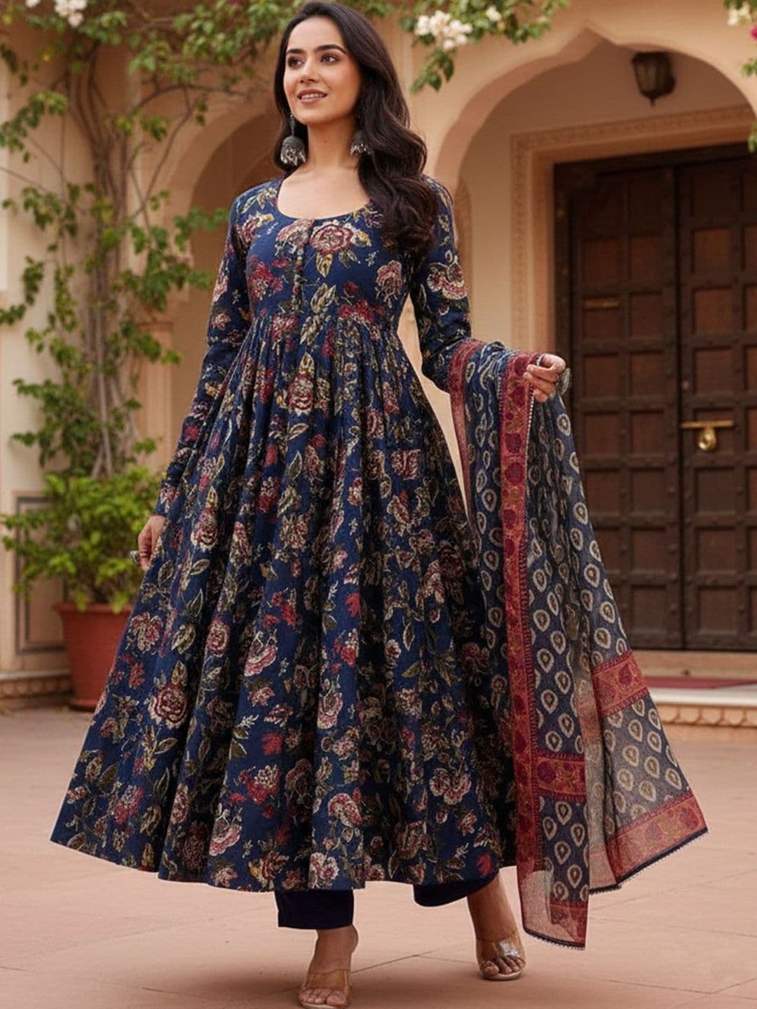 ARADHNA Women Floral Printed Panelled Kurta with Trousers & With Dupatta - view 1