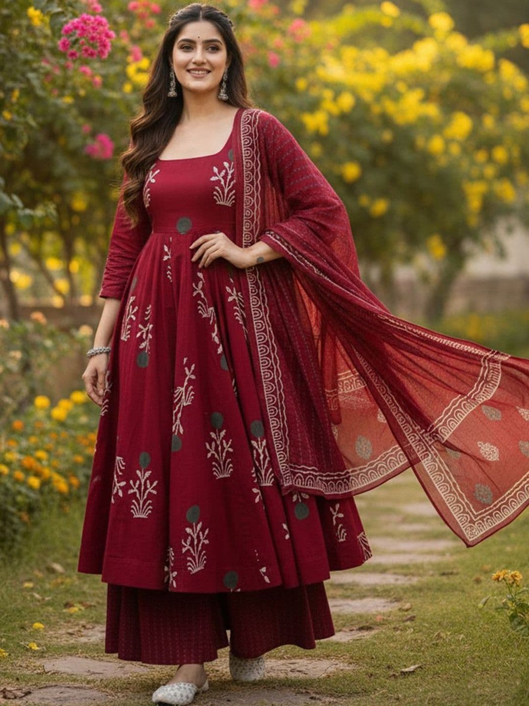 ARADHNA Women Ethnic Motifs Printed Panelled Kurta with Palazzos & With Dupatta - view 1