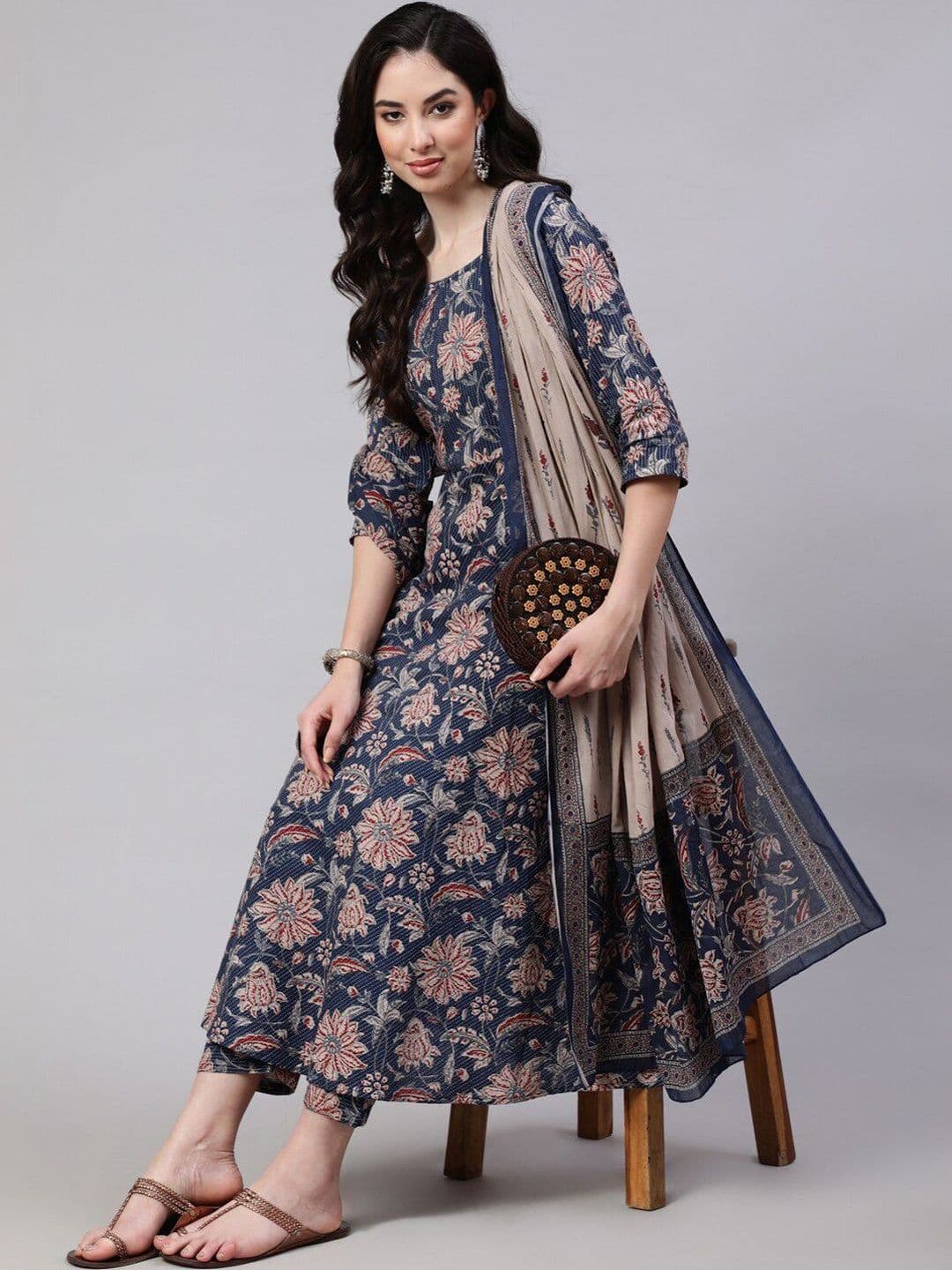 ARADHNA Women Floral Printed Panelled Kurta with Trousers & With Dupatta - view 1