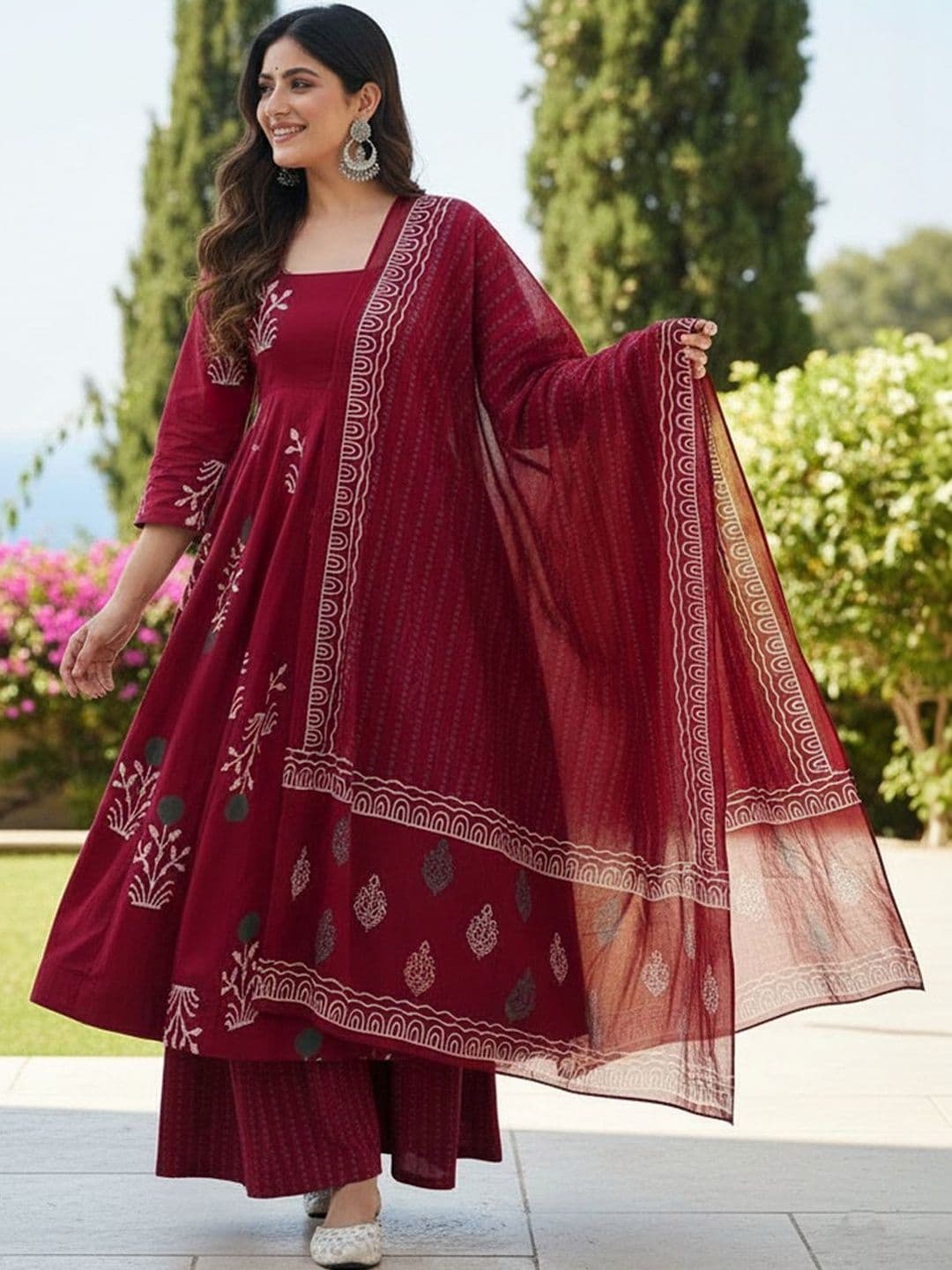ARADHNA Women Ethnic Motifs Printed Panelled Kurta with Palazzos & With Dupatta - view 1