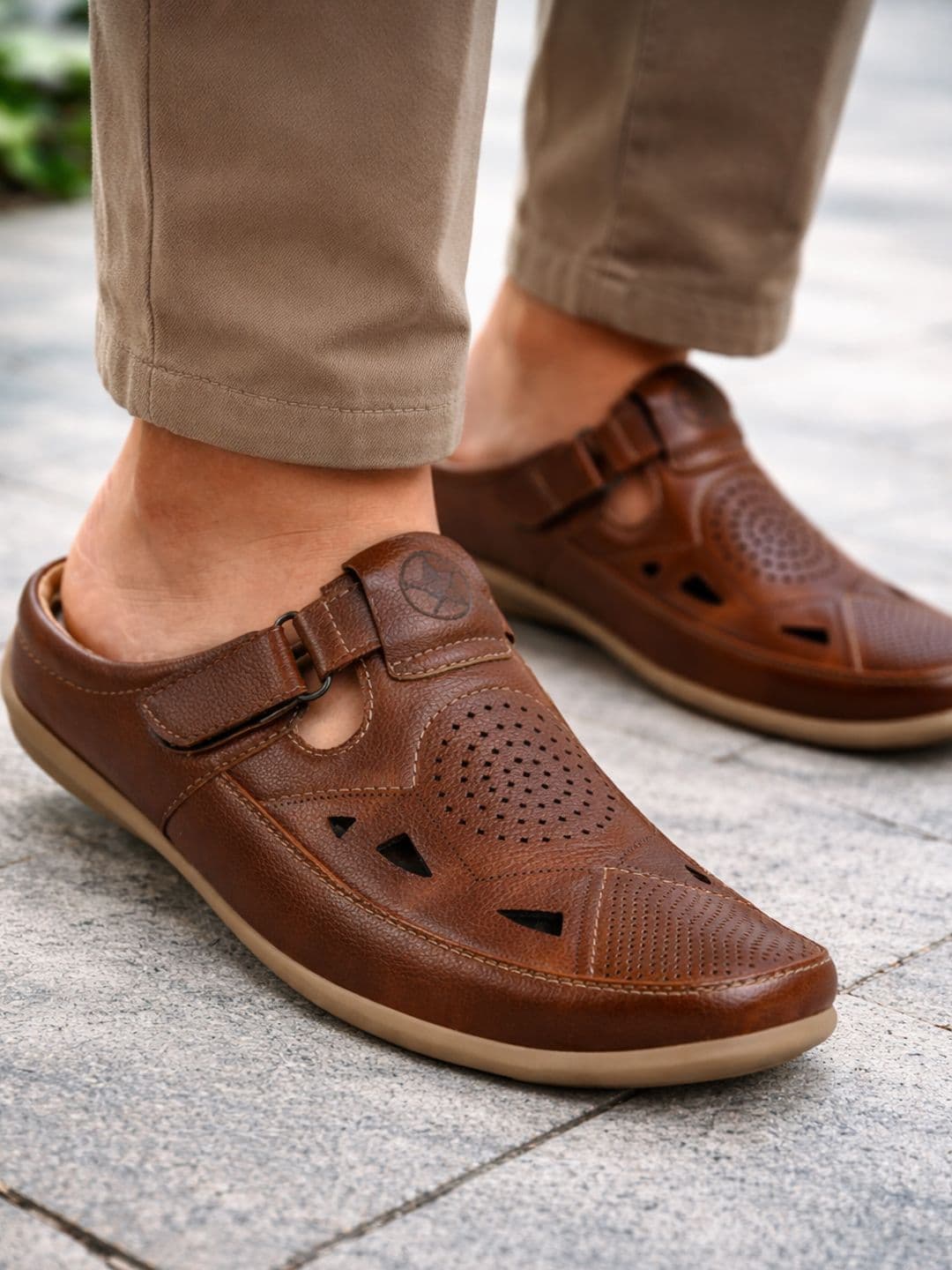FAUSTO Men Breathable Shoe-Style Sandals - view 1