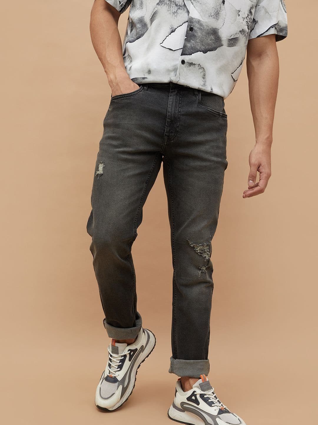 Forca by Lifestyle Men Tapered Fit Mid-Rise Mildly Distressed Light Fade Jeans - view 1