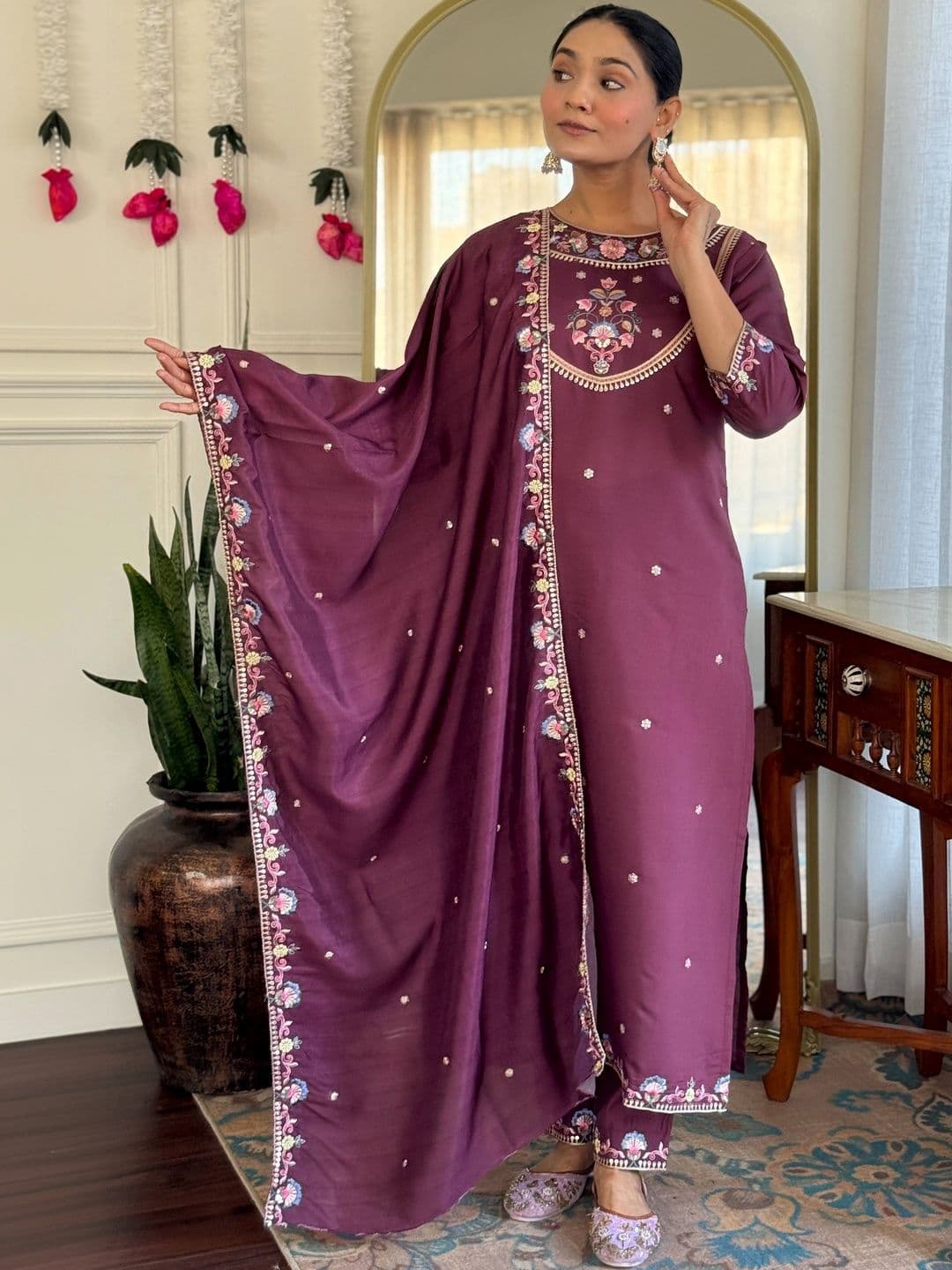 BAESD Women Floral Embroidered Regular Thread Work Chanderi Silk Kurta with Trousers & With Dupatta - view 1