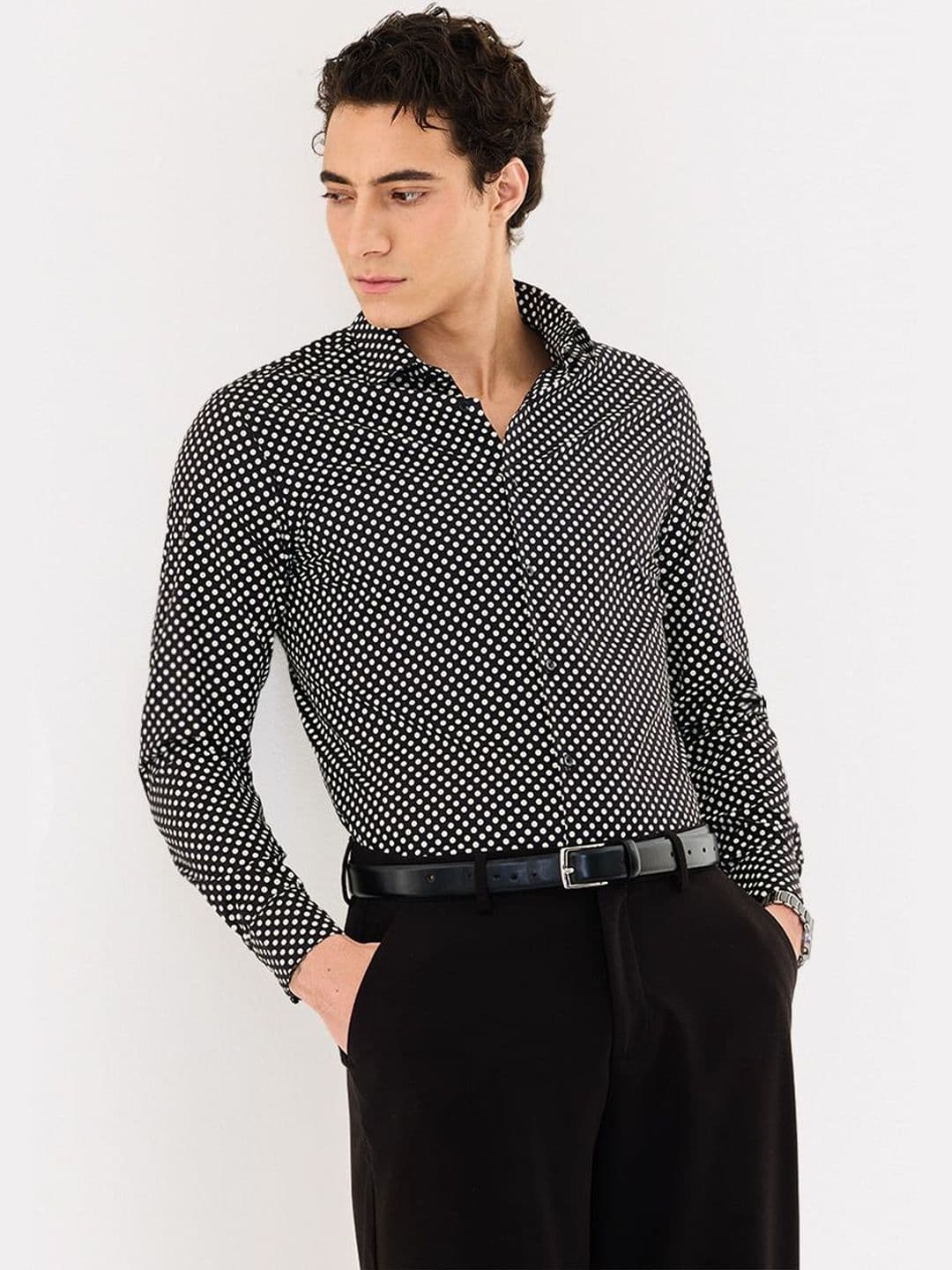 Snitch Polka Dots Cotton Long Sleeves Slim Fit Shirt - view 1