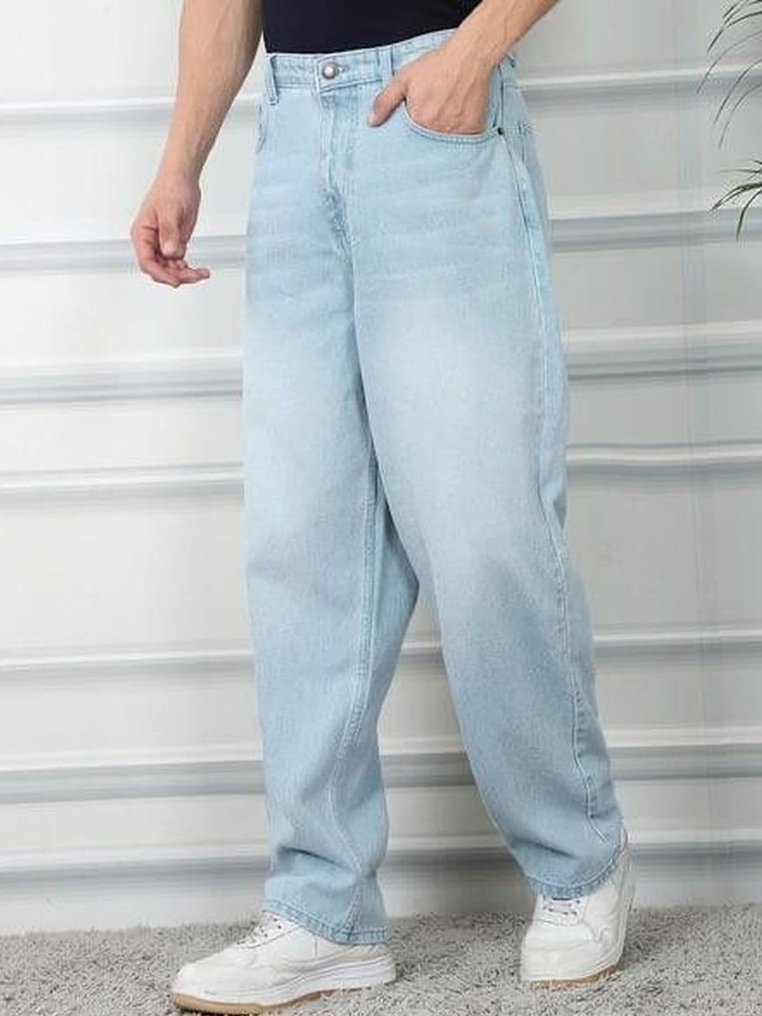me Queen Men Straight Fit Mid-Rise Light Fade Jeans - view 1