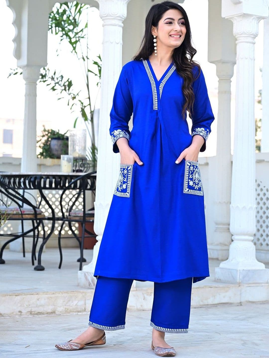 BHAGYESH FASHION Women Ethnic Motifs Embroidered Regular Thread Work Kurta with Palazzos - view 1