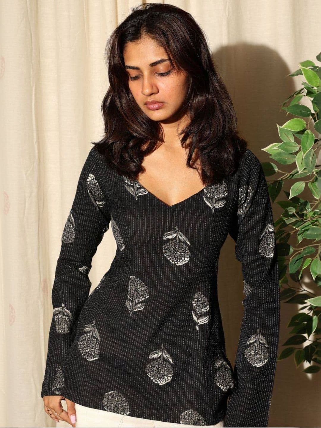 HIBIKI Women Printed Kurta - view 1
