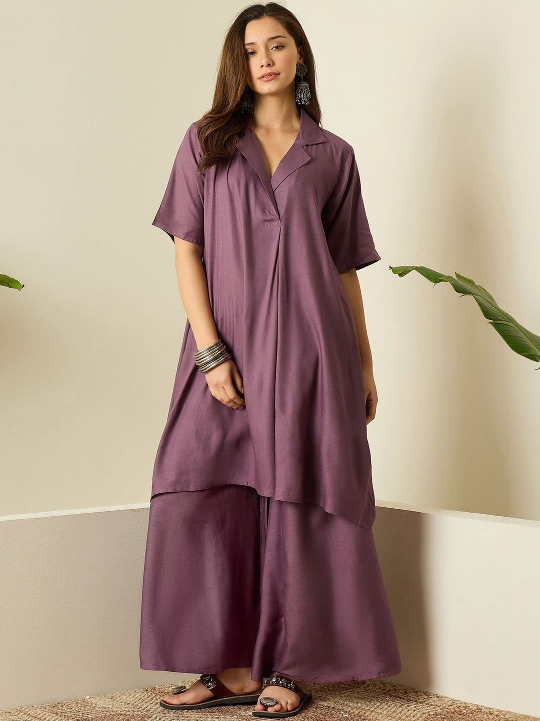 InWeave Women Regular Kurta with Palazzos - view 1