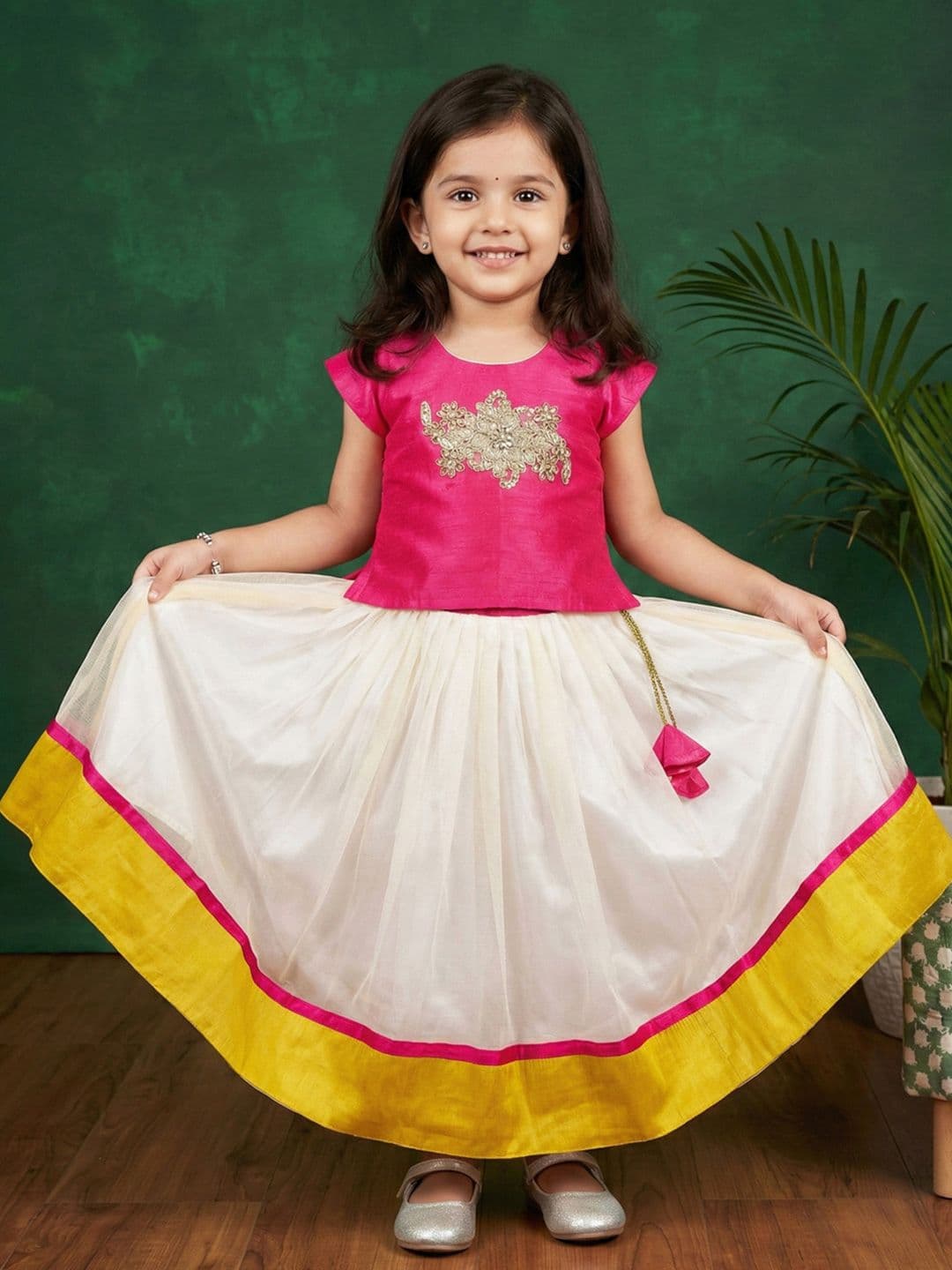 STANWELLS KIDS Girls Embroidered Beads and Stones Net Ready to Wear Lehenga & Blouse - view 1