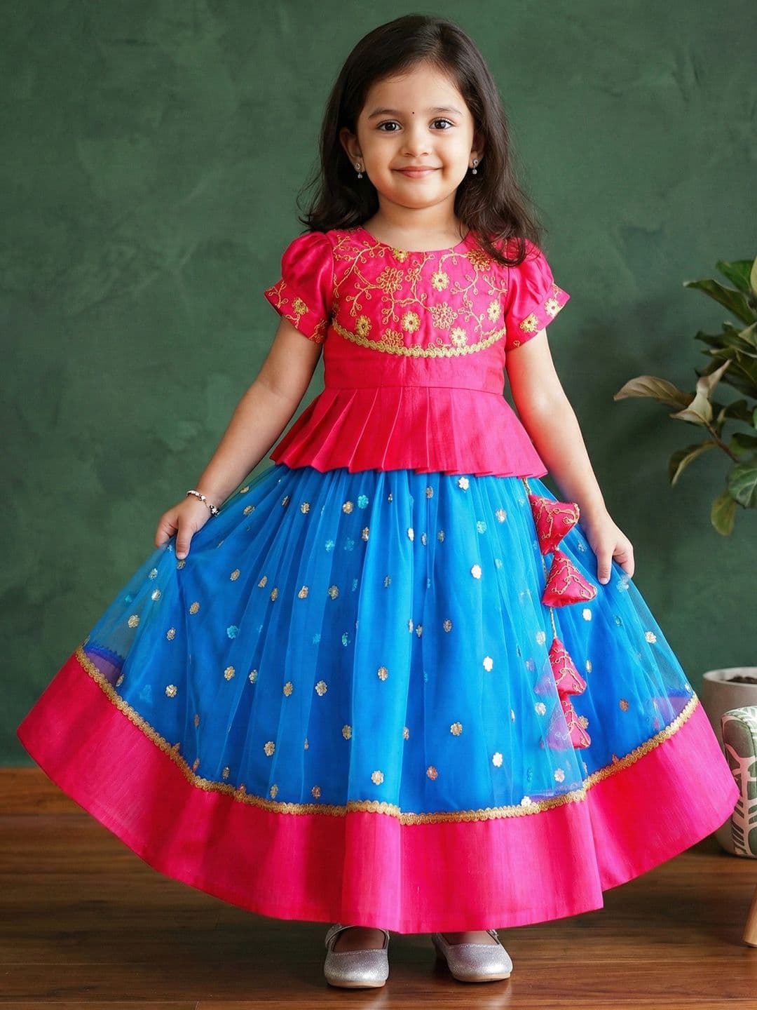 STANWELLS KIDS Girls Woven Design Lehenga With Blouse - view 1