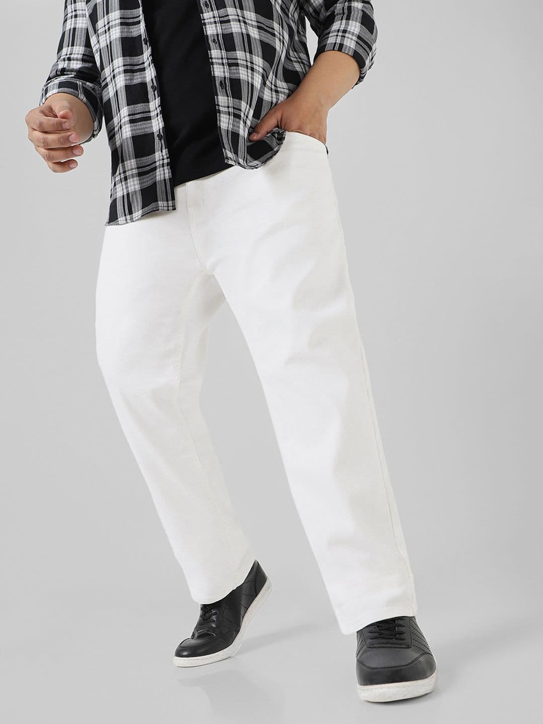 Urbano Plus Men White Regular Fit Stretchable Jeans - view 1
