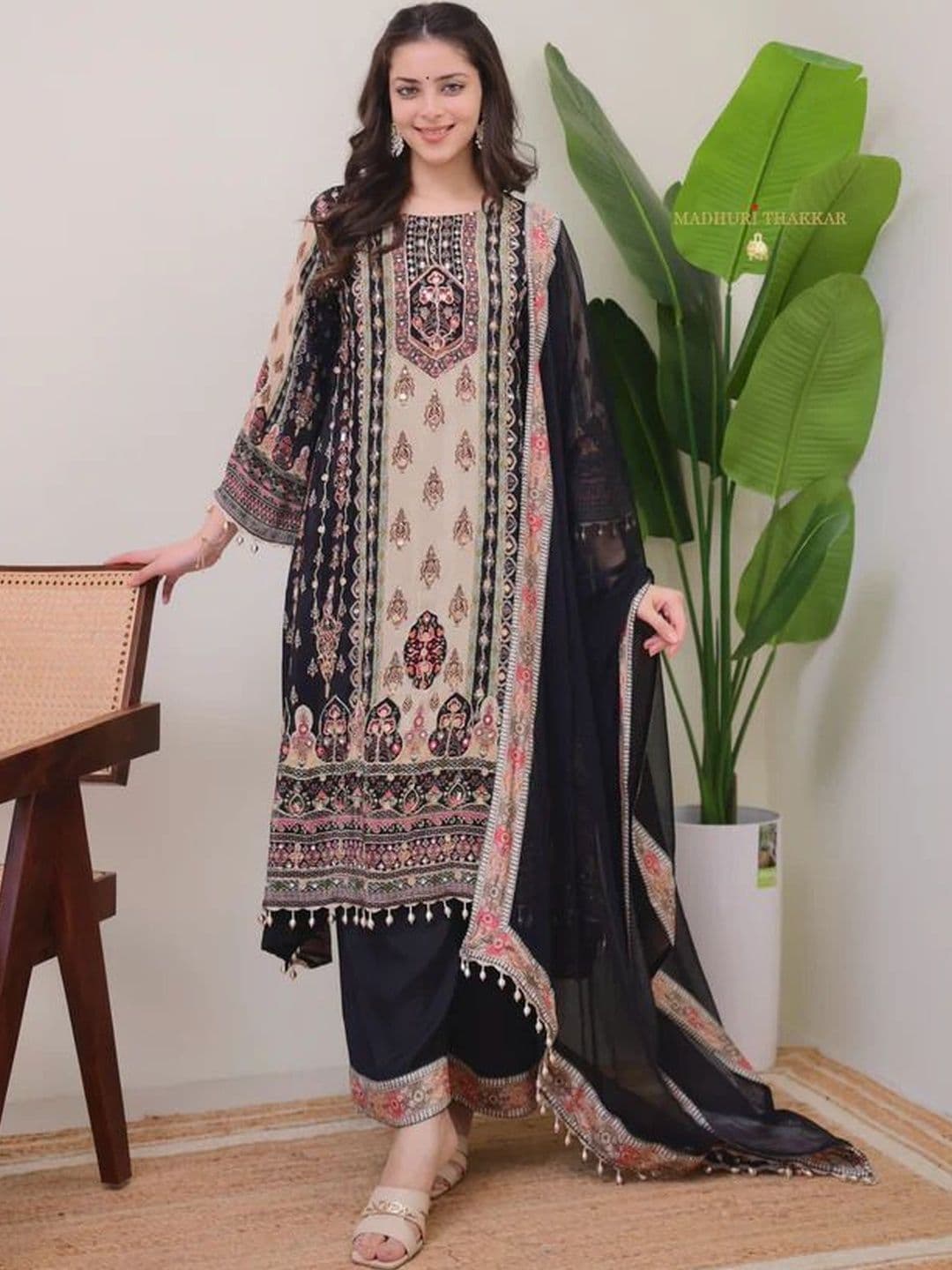 FASHION GALLERIA Women Ethnic Motifs Printed Regular Kurta with Trousers & With Dupatta - view 1