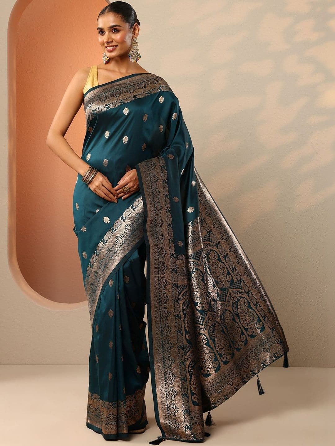 Libas Green Woven Design Banarasi Saree With Unstitched Blouse Piece - view 1