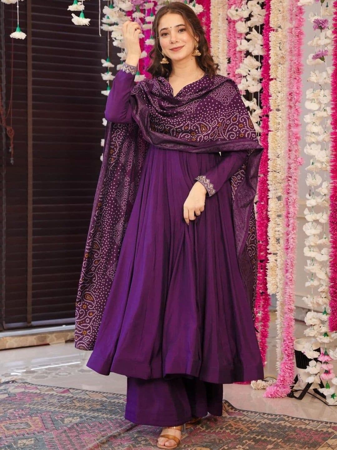 TWINS LADY Women Ethnic Motifs Embroidered Empire Thread Work Kurta with Palazzos & With Dupatta - view 1