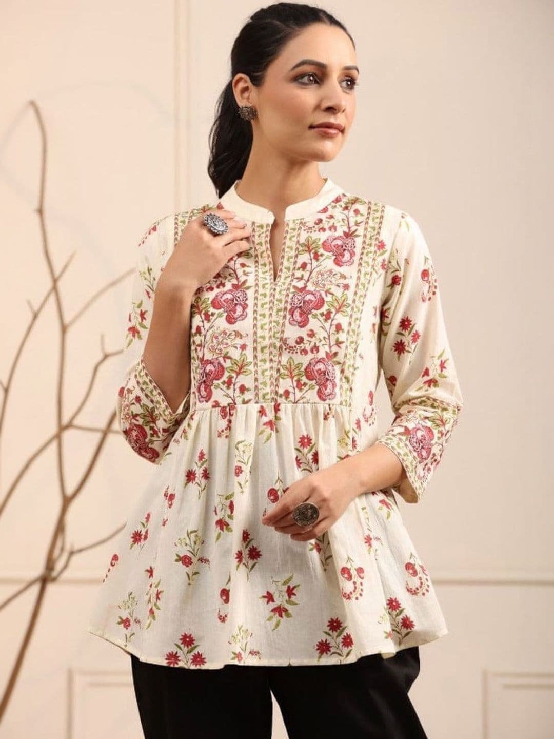 Charnest Women Floral Printed Flared Sleeves Thread Work Anarkali Kurta - view 1