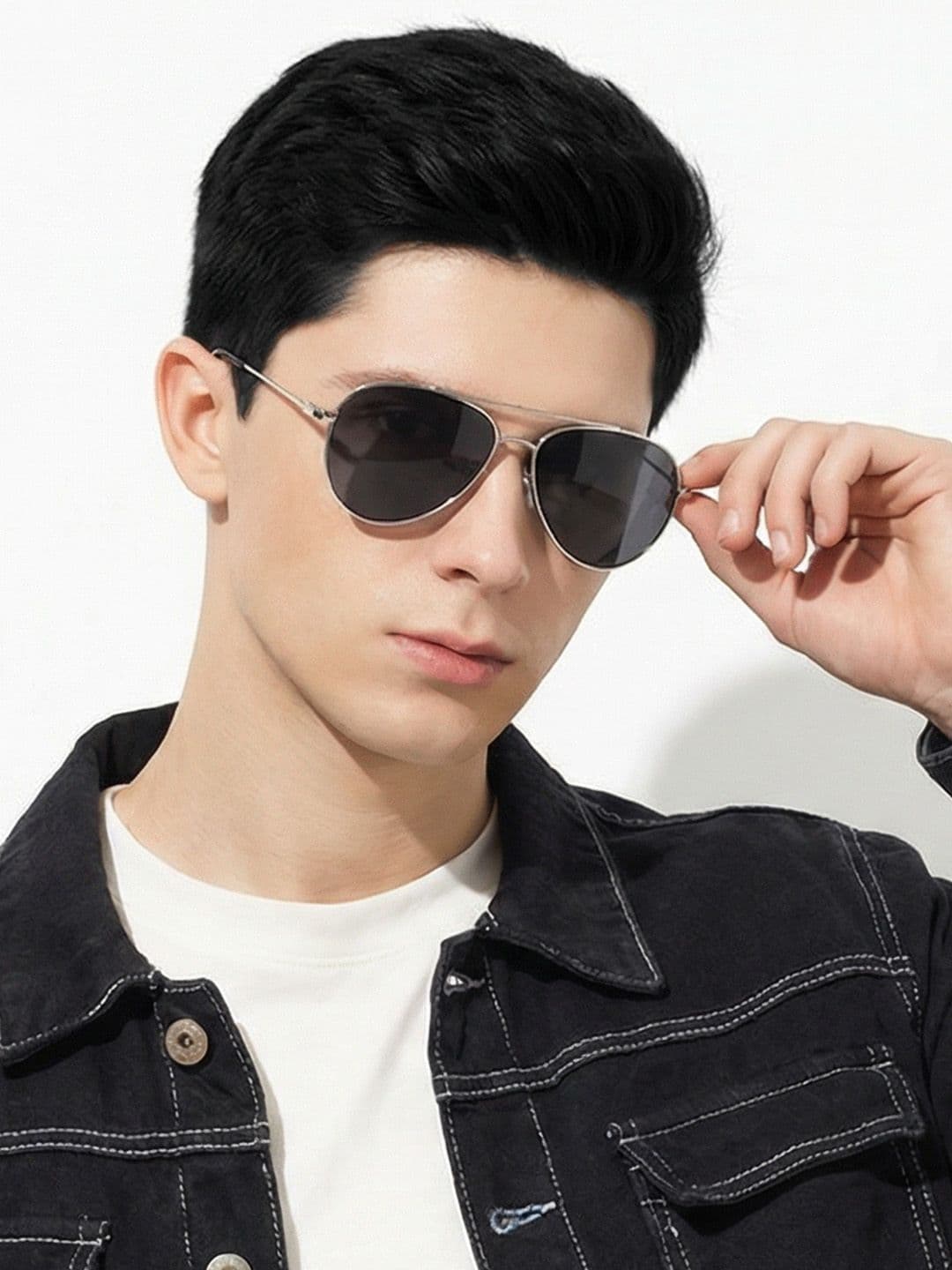 Vincent Chase Unisex Aviator Sunglasses With Polarised and UV Protected Lens - view 1