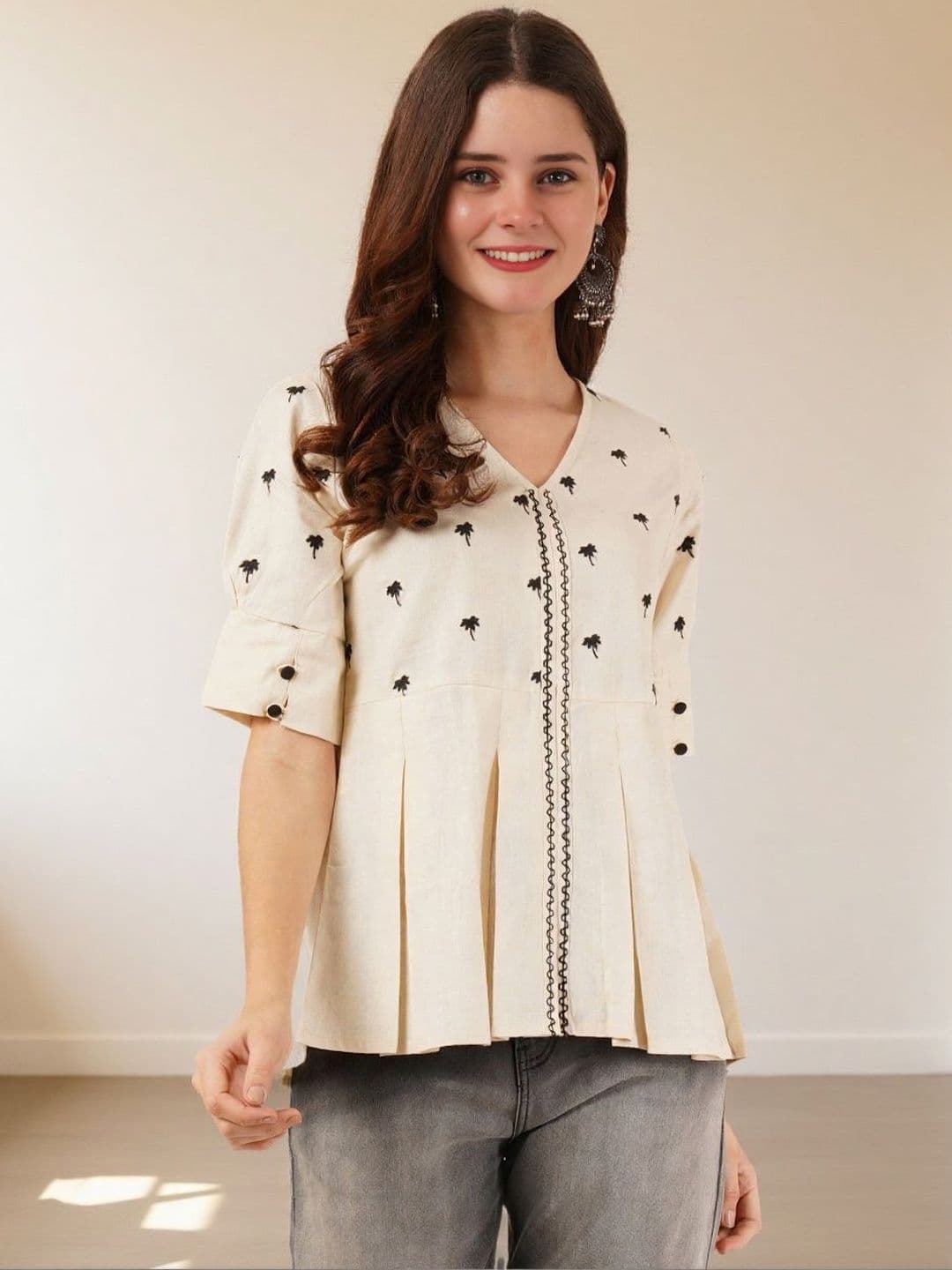 Hyba Botanical Embroidered V-Neck Thread Work Pure Cotton Thread Work Pleated Kurti - view 1