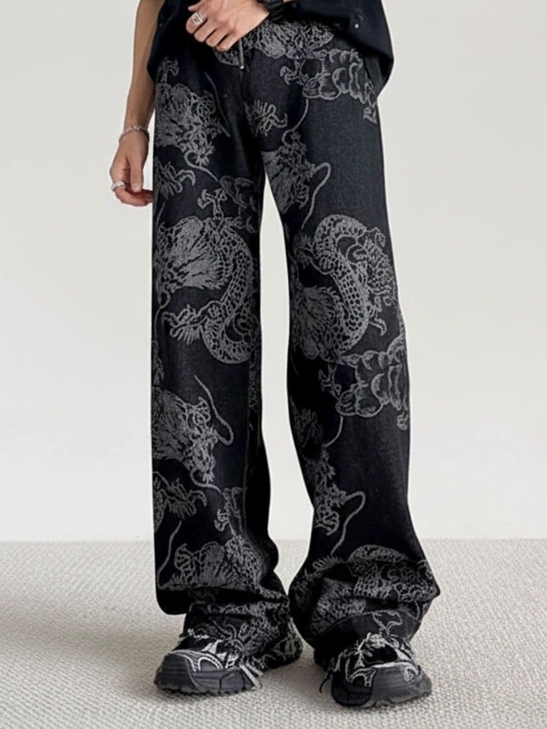 ANDREW HILL Men Wide Leg Mid-Rise Jeans - view 1