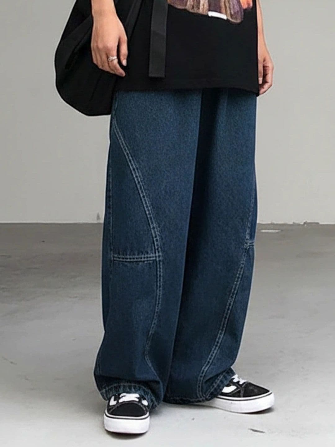 ANDREW HILL Men Wide Leg Mid-Rise Jeans - view 1