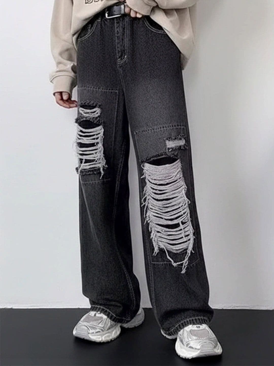 ANDREW HILL Men Wide Leg Mid-Rise Distressed Jeans - view 1