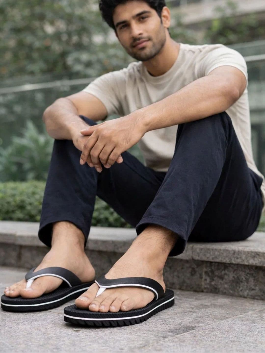 TRAVELKHUSHI Men Thong Flip-Flops - view 1