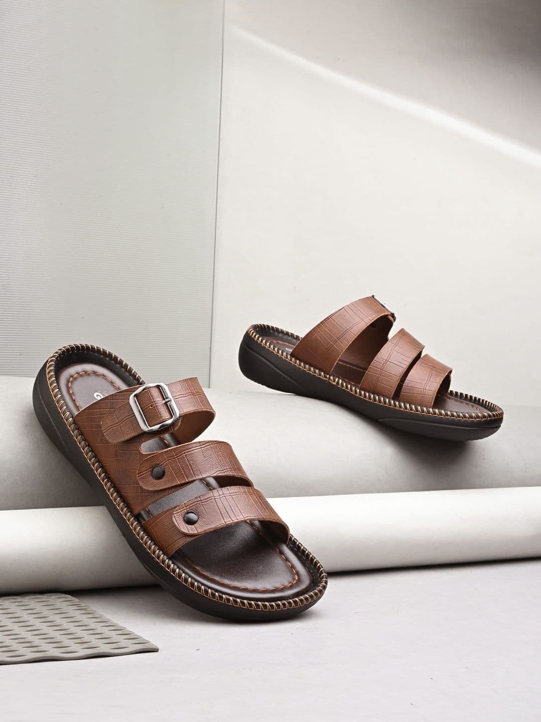 GWALK Men Comfort Sandals - view 1