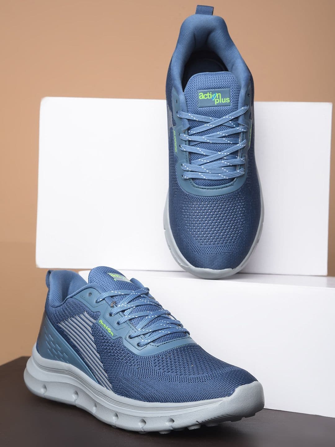Action EVA Flotter Men Mesh Running Non-Marking Shoes - view 1