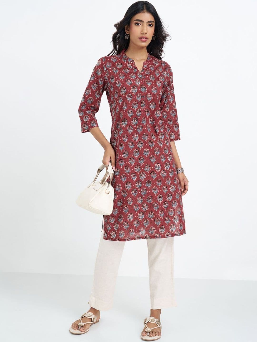 RANGMANCH BY PANTALOONS Women Paisley Printed Kurta - view 1