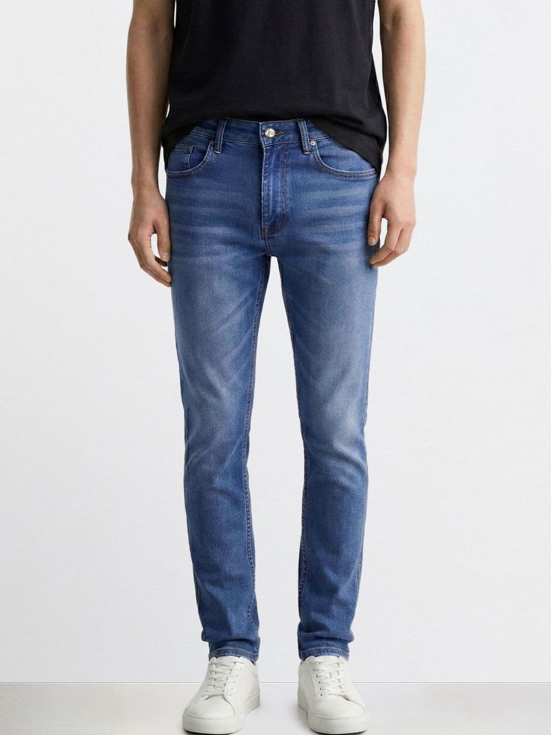 The Indian Garage Co Men Slim Fit Mid-Rise Light Fade Stretchable Jeans - view 1