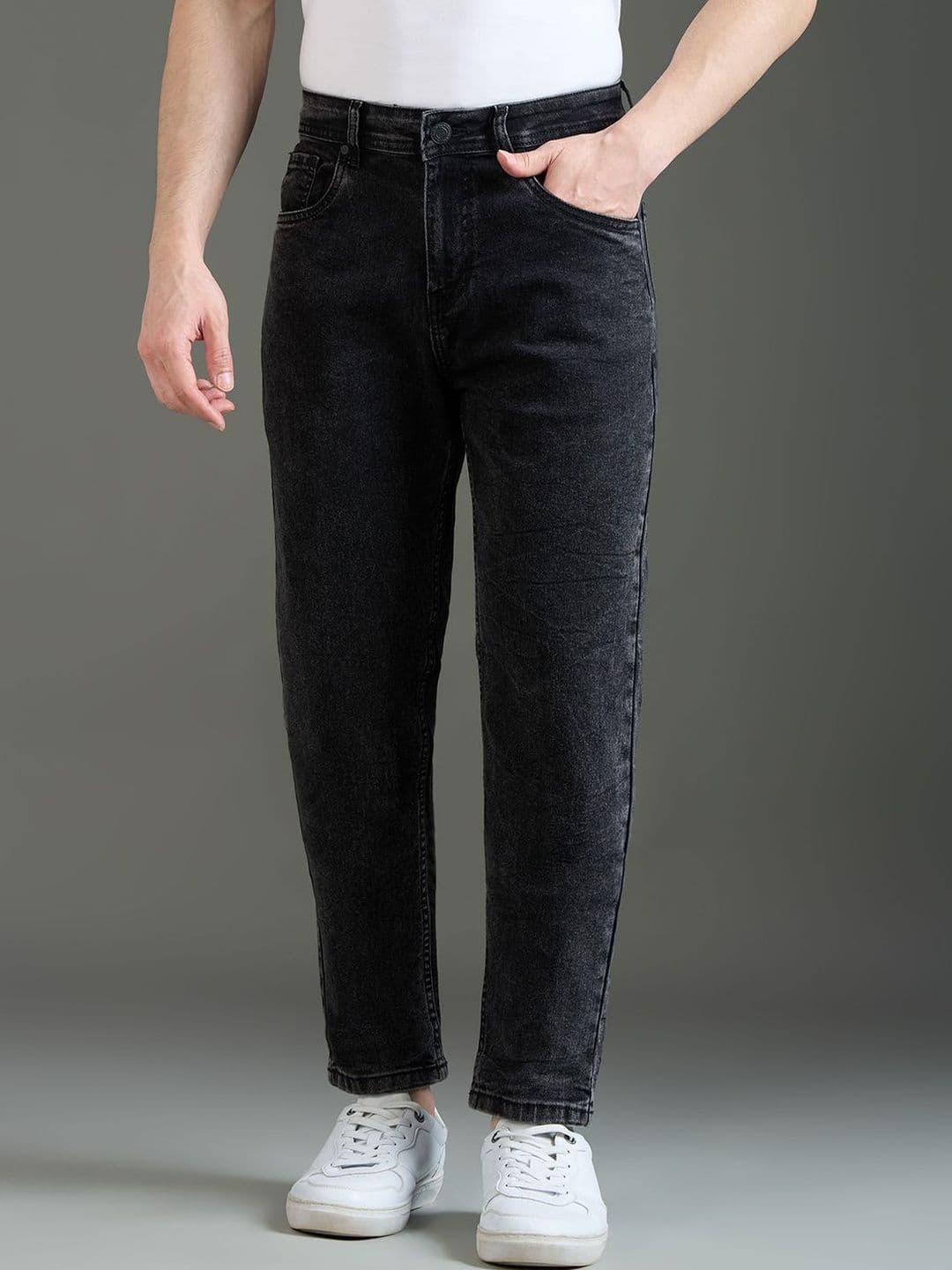 Style Quotient Men Straight Fit Mid-Rise Light Fade Stretchable Jeans - view 1