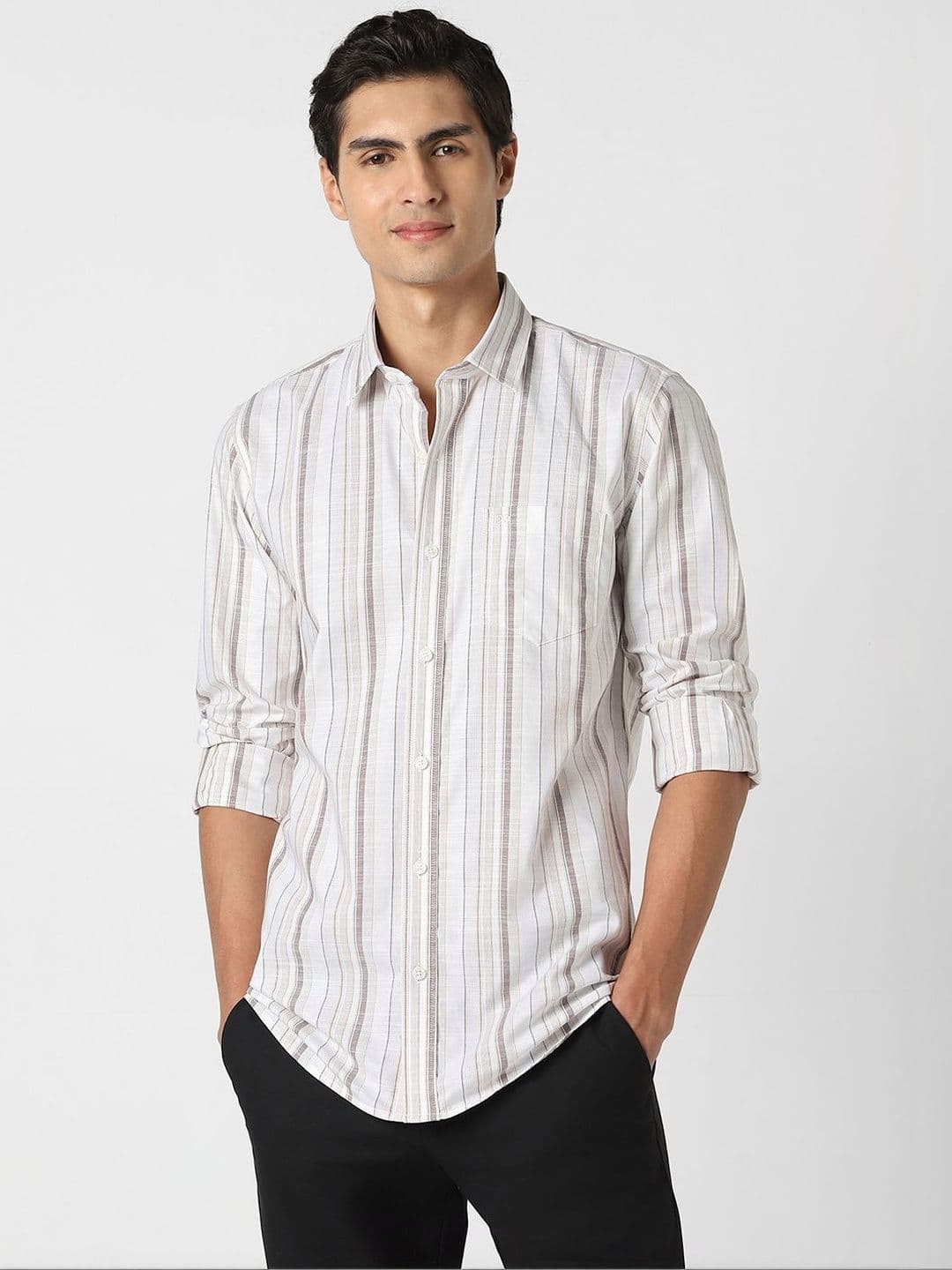 Peter England Casuals Men Slim Fit Striped Casual Shirt - view 1