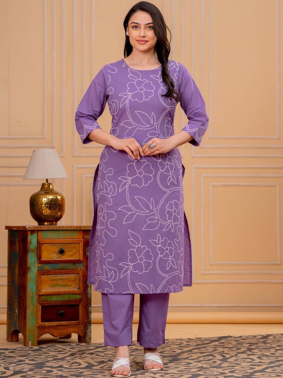 Aramya Women Floral Printed Regular Pure Cotton Kurta with Trousers - view 1
