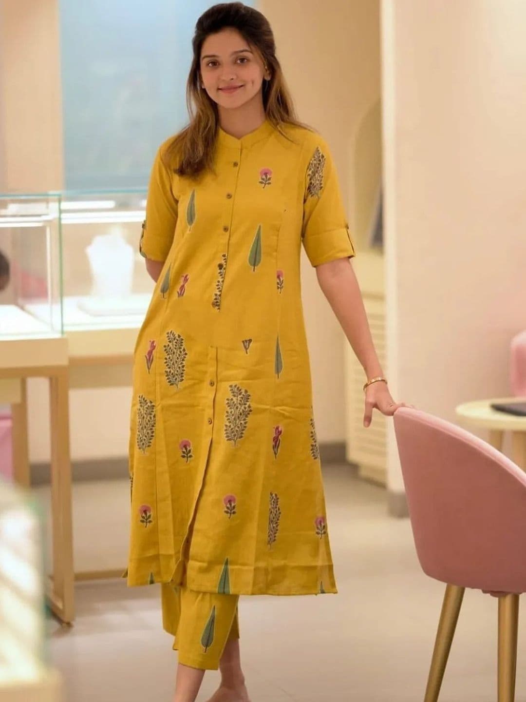 HERE&NOW Women Floral Printed Regular Pure Cotton Kurta with Trousers - view 1