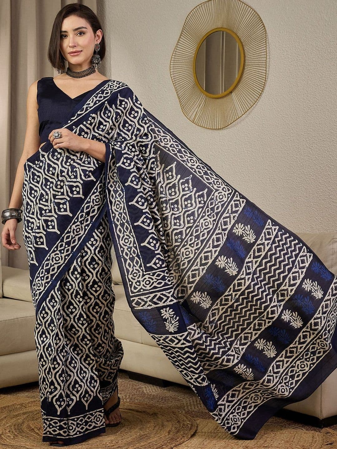Mitera Ethnic Motifs Ready To Wear Ikat Saree - view 1