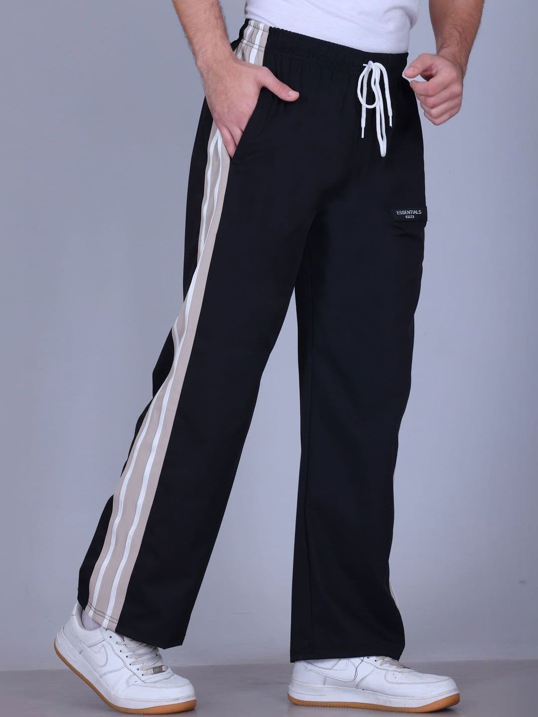 HVBK Men Mid-Rise Track Pants - view 1