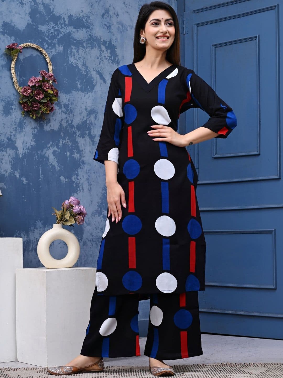 BHAGYESH FASHION Women Printed Regular Kurta with Palazzos - view 1